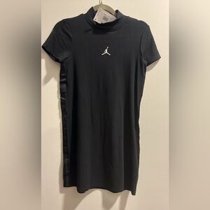 New With Tags Jordan Dress Size Kids Large